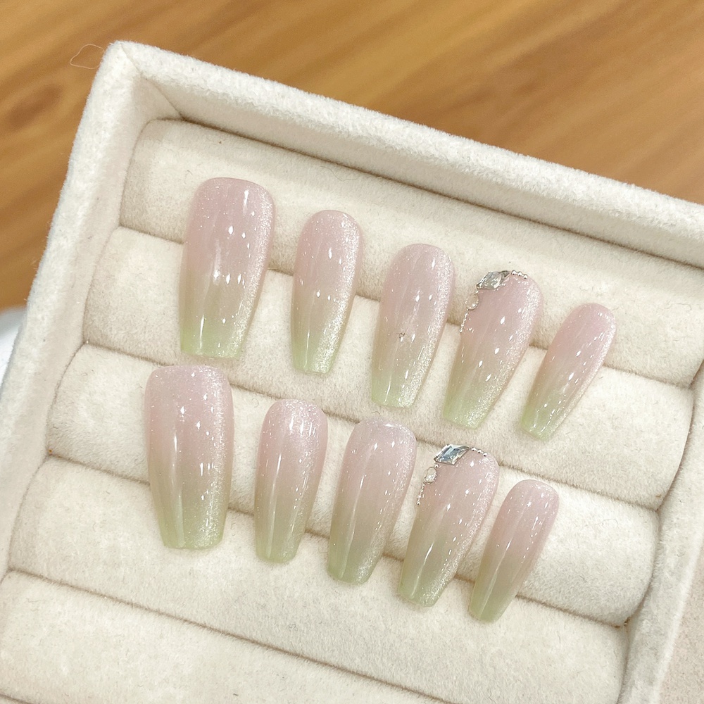Faux ongles acryliques faits à - Nail Art Simple avis et prix